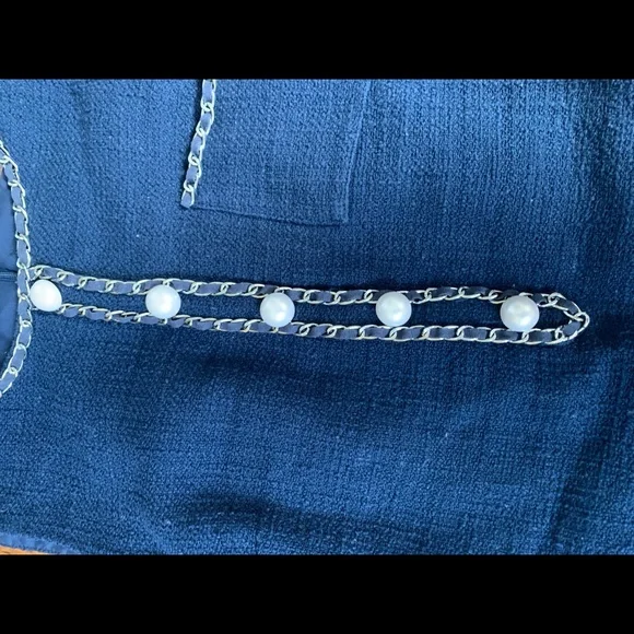 Karl Lagerfeld Paris navy Tweed Mini shift Dress Pearl Chain Sz 6 - Picture 7 of 11